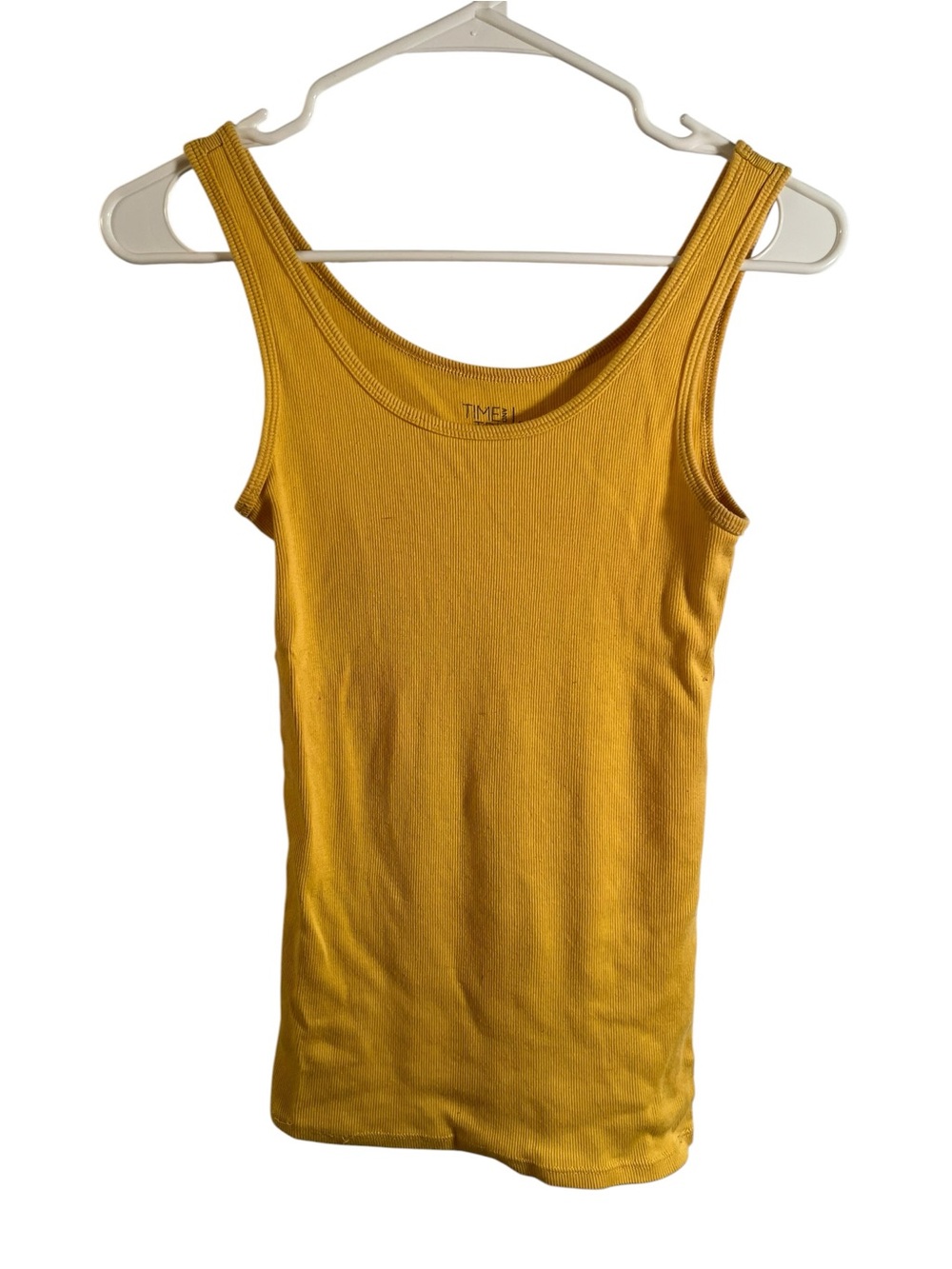 Time and Tru Women’s Size Small 4-6 Scoop Neck Tank Top Mustard Yellow Ribbed